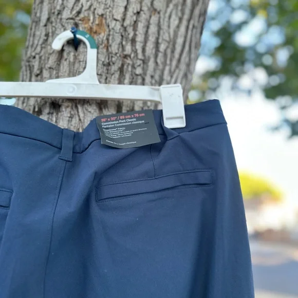 Luluelemon Navy Blue Men's Chinos - Picture 10 of 11